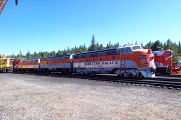 Portola Railroad Musuem - 15
